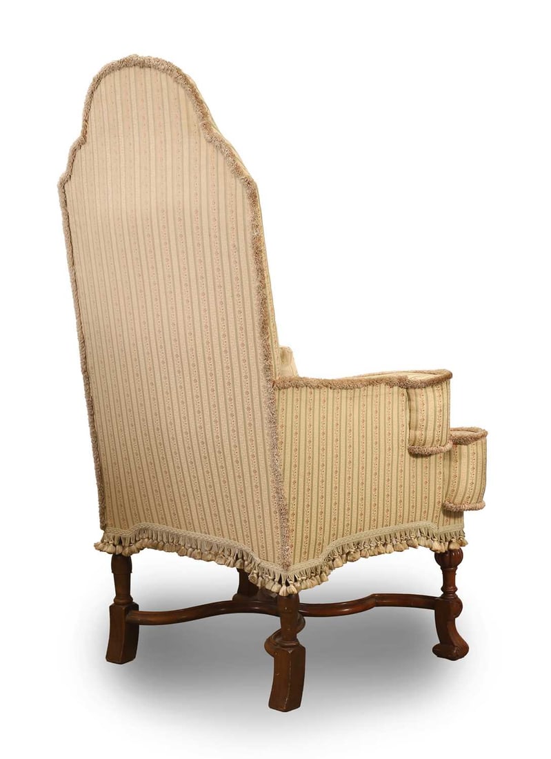 A William and Mary style elbow chair, early 20th century, - 2