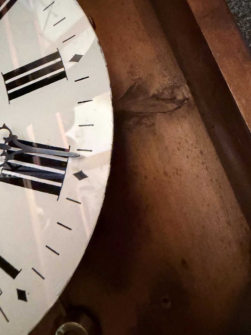 A French vineyard wall clock, 19th century, - 7
