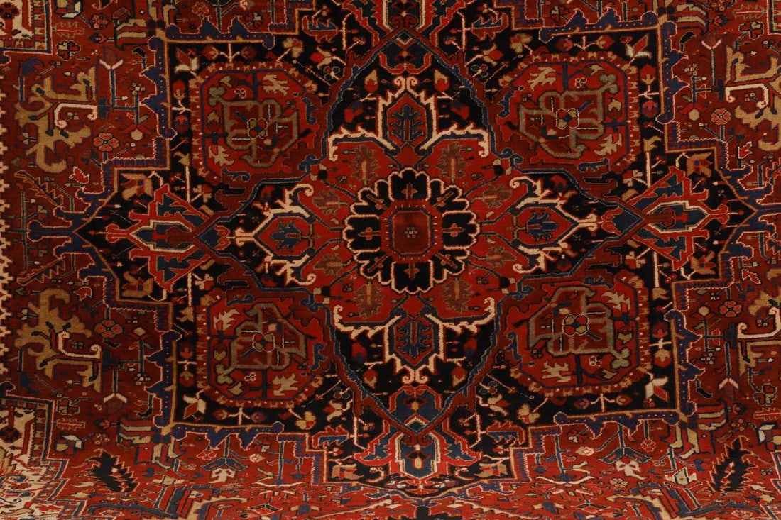 A Persian Heriz wool carpet, second half of the 20th century, - 2