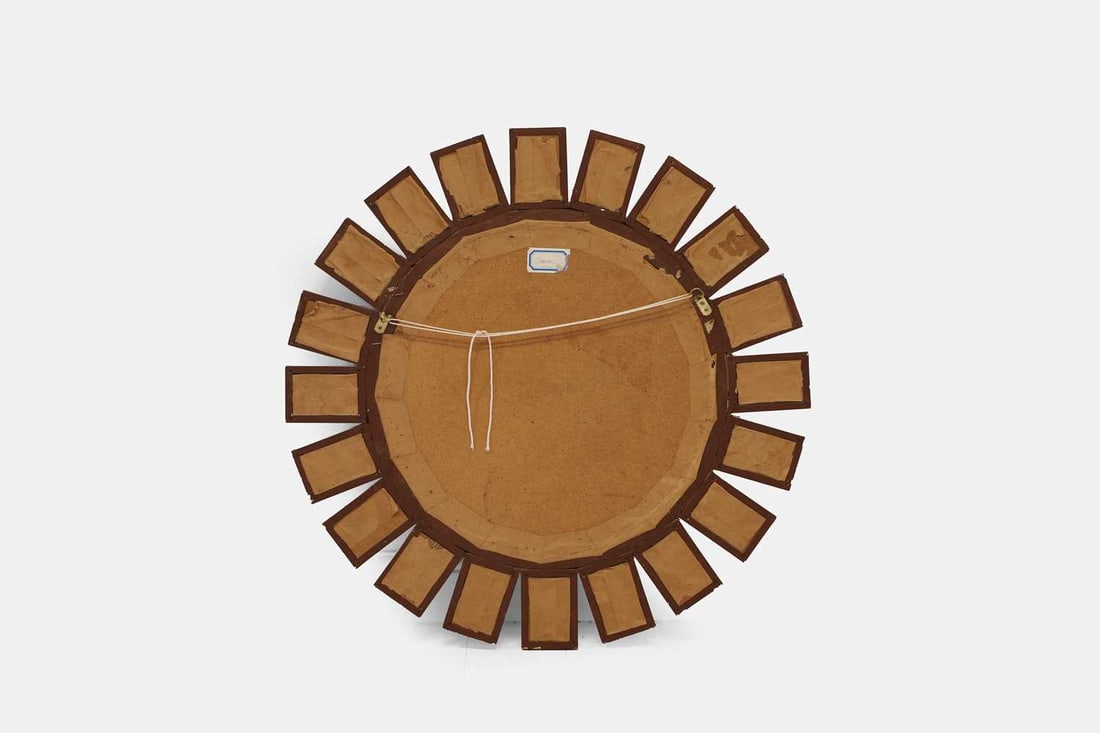 A sunburst wall mirror, of recent manufacture, - 3