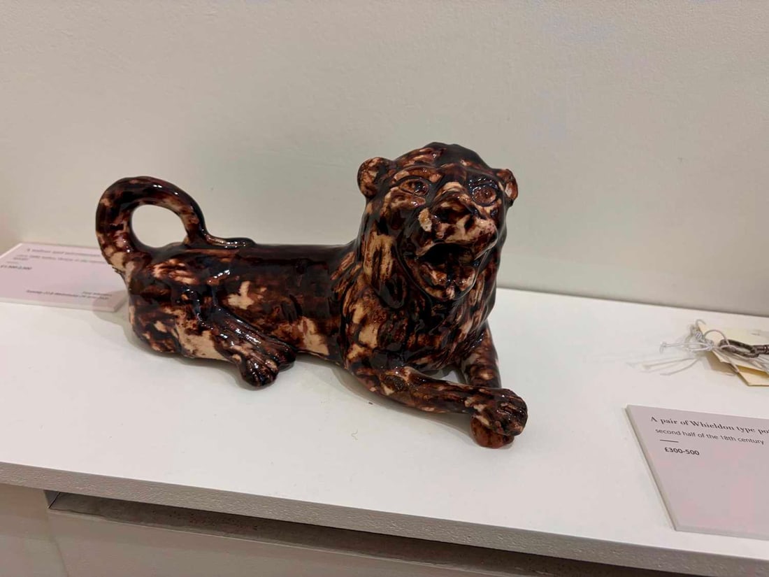 A pair of Whieldon-type pottery lions, second half of the 18th century, - 5