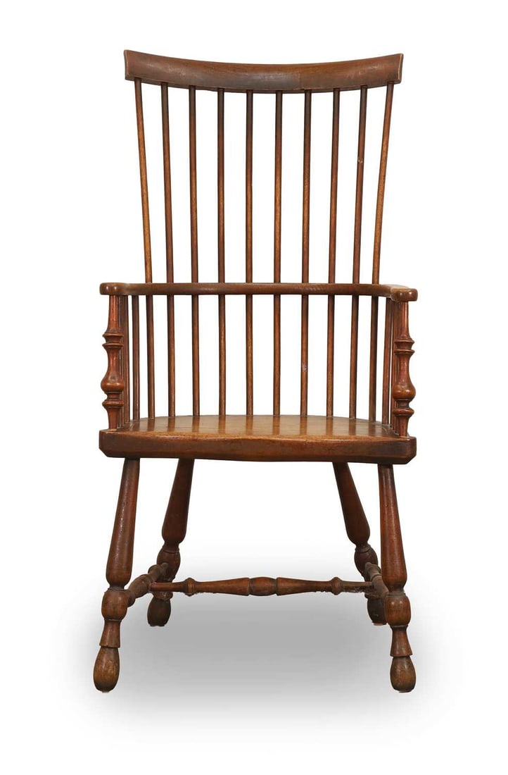 An ash and beech comb-back Windsor chair, 19th century, (1 of 2)