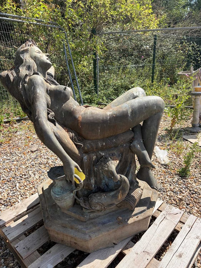 A bronze reclining nude female figure, modern, - 3
