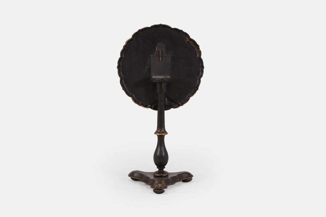 A Victorian papier-mache pedestal table, 19th century, - 5