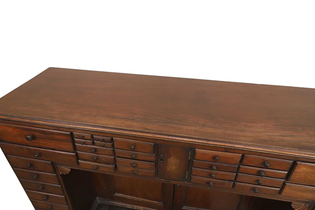 A Victorian mahogany side cabinet, late 19th century / early 20th century, - 3