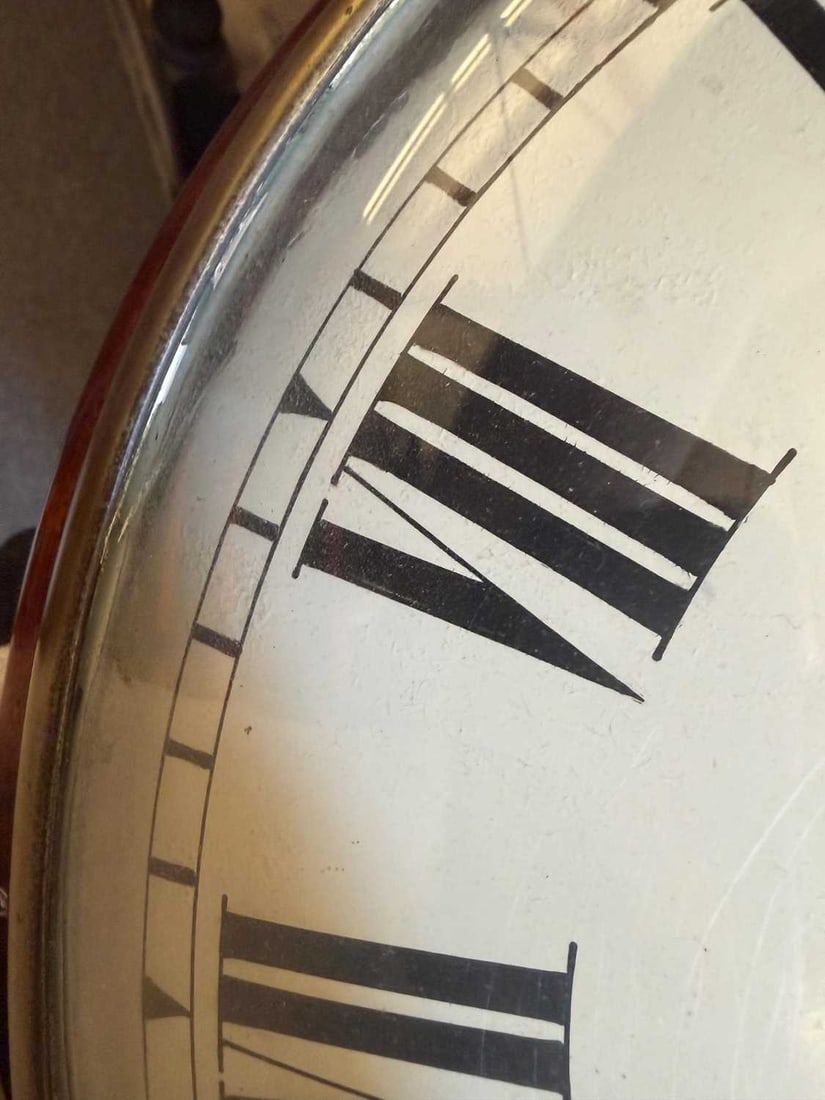 A mahogany dial clock with a white dial, early 19th century, - 3