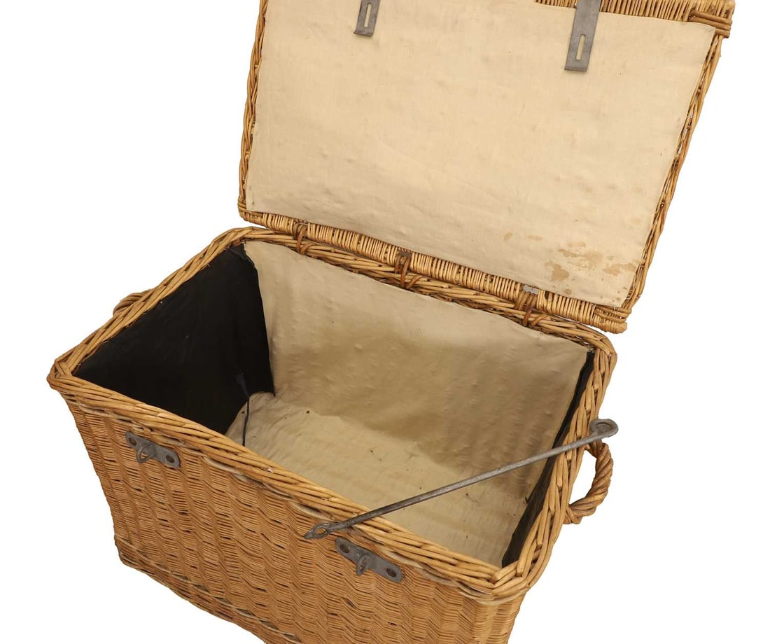 A large wicker basket, 20th century, - 2