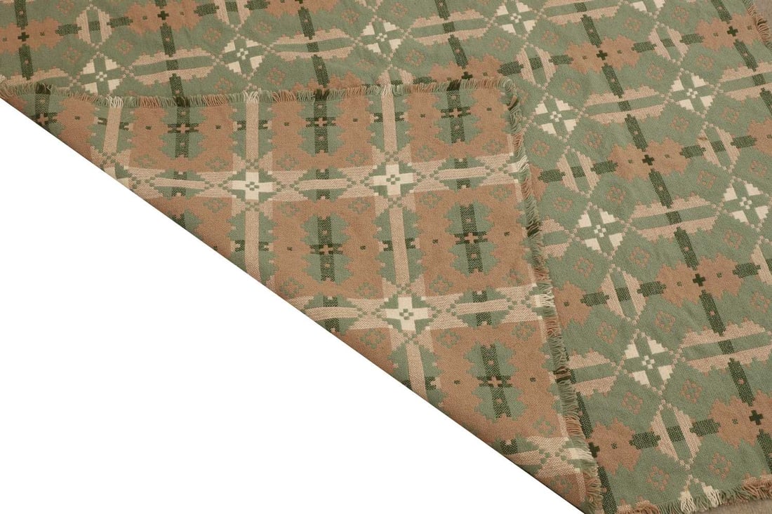 A Brynkir Welsh blanket, - 2