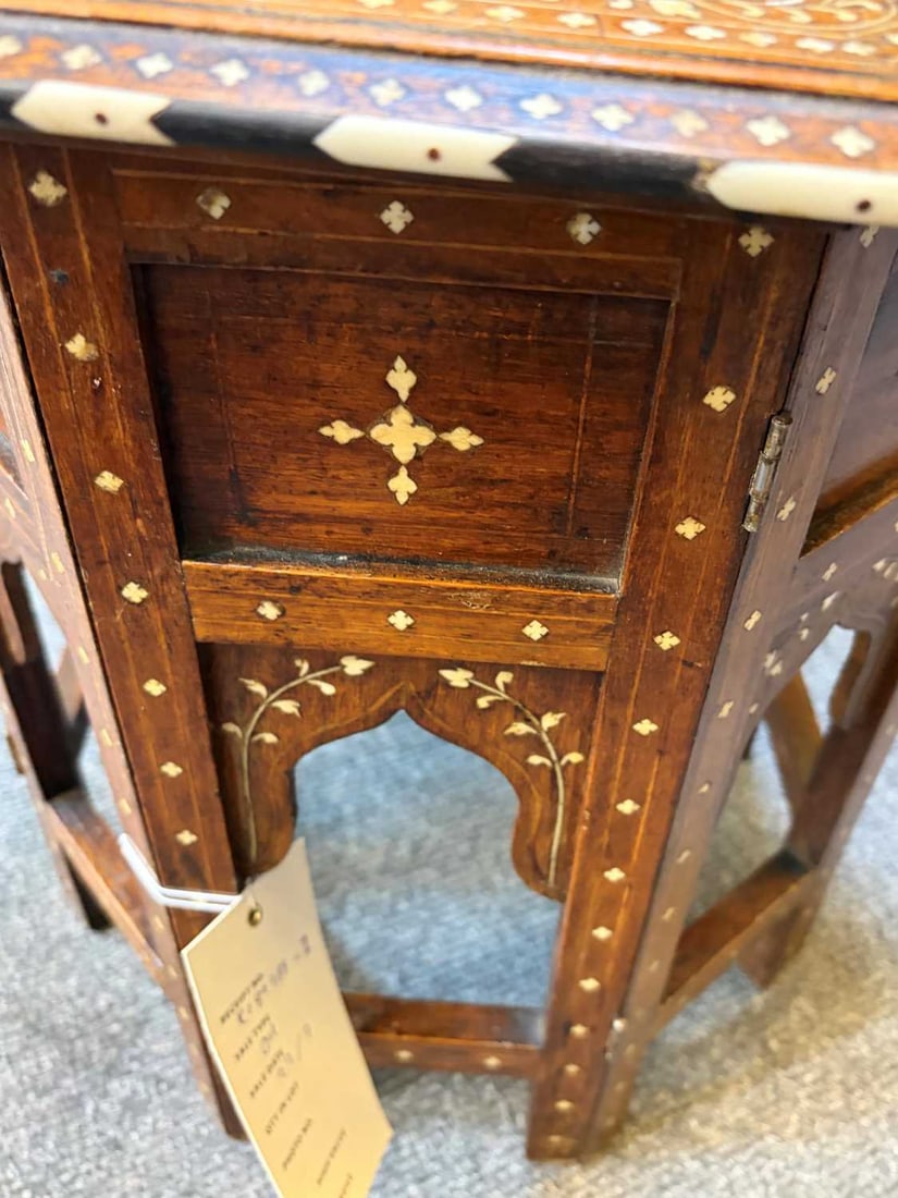 An Anglo-Indian Hoshiarpur table, early 20th century - 3
