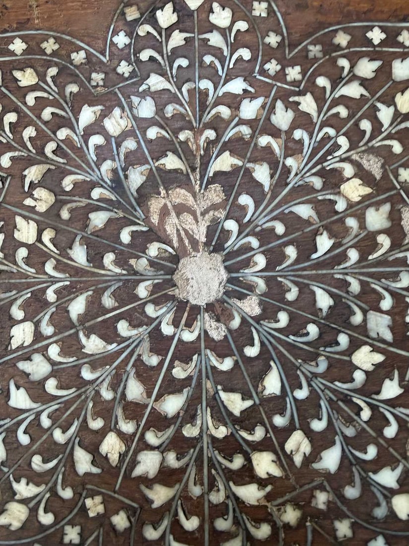 An Anglo-Indian Hoshiarpur table, early 20th century - 7