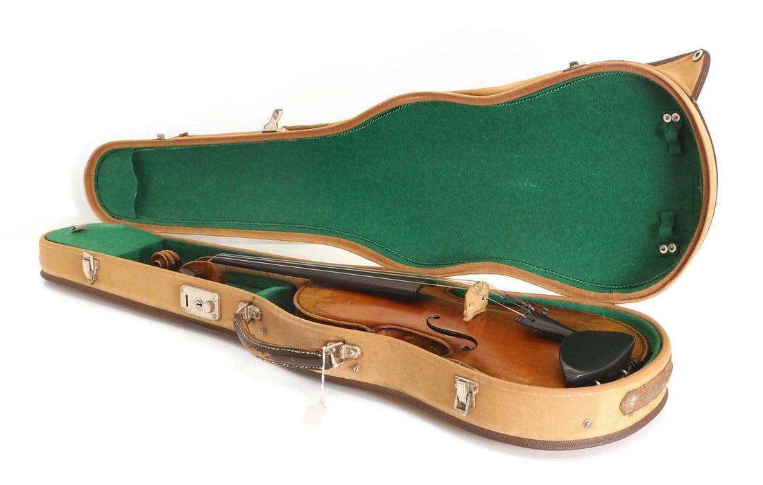 A German violin, (1 of 3)