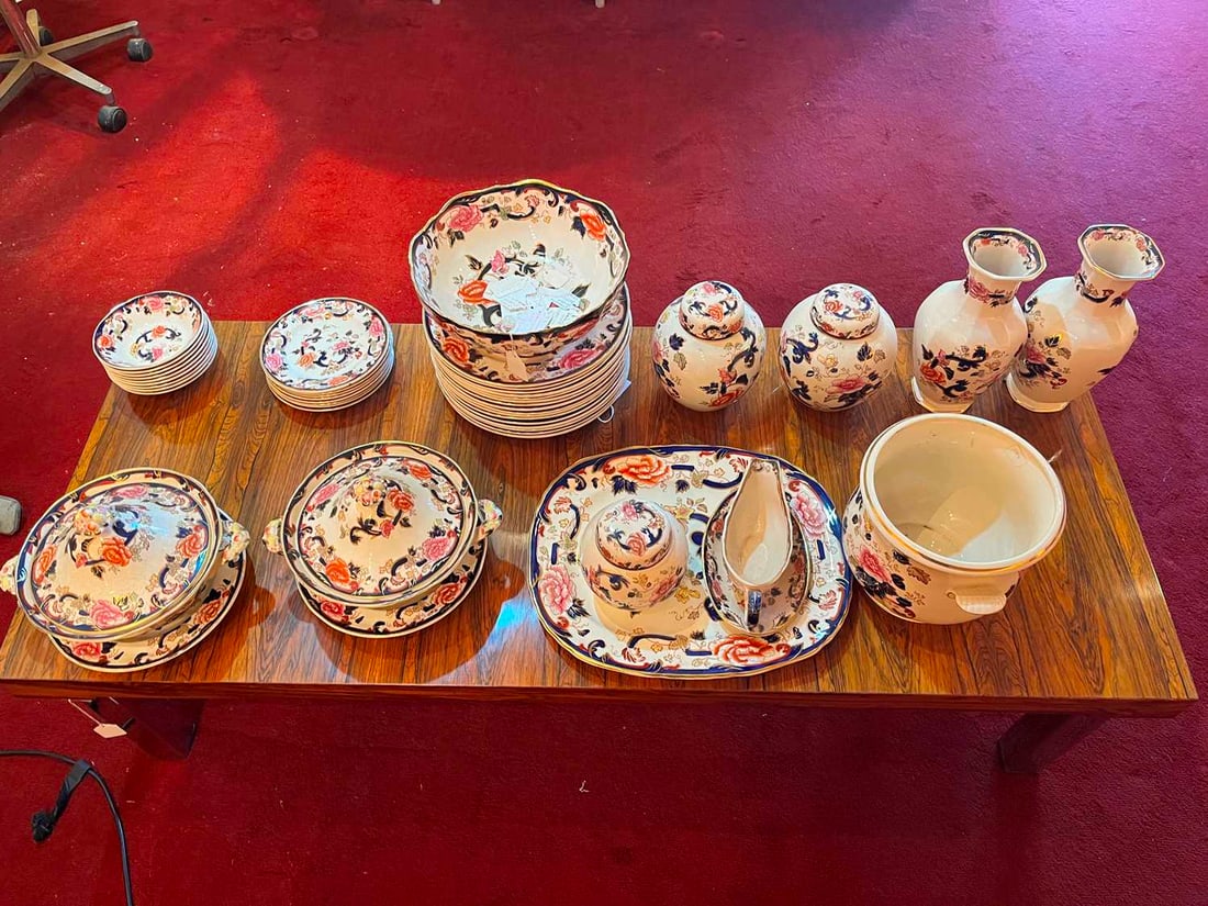 A Masons Ironstone porcelain dinner service, early 20th century, - 2