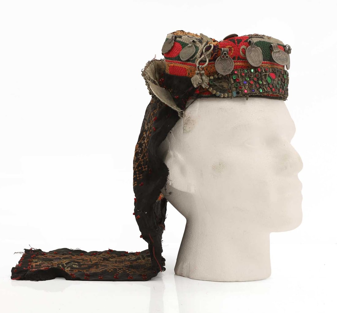 A Kyrgyz long tail hat, - 3