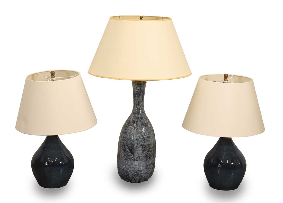 A glazed stoneware vase lamp, of recent manufacture,: A glazed stoneware vase lamp, of recent manufacture, together with a smaller pair of blue-glazed lamps The largest, 17cm wide, 73cm high 3