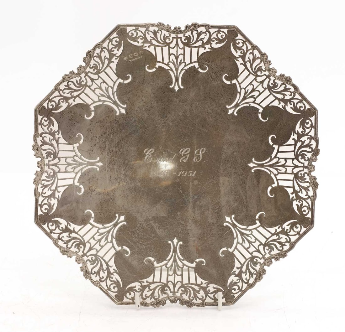 A pierced silver cakestand, - 2