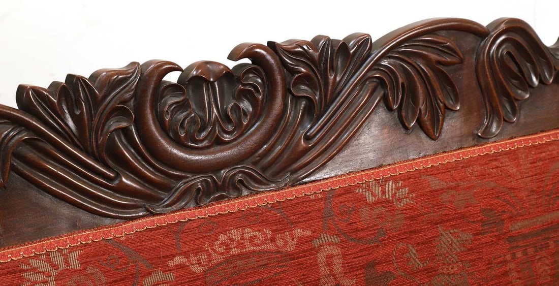 A William IV carved mahogany settee, 19th century, - 3