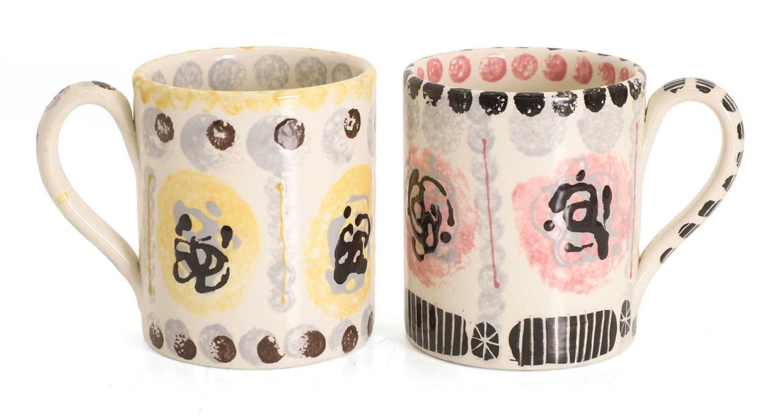 Pair Mark Herald mugs, of modern manufacture, (1 of 2)