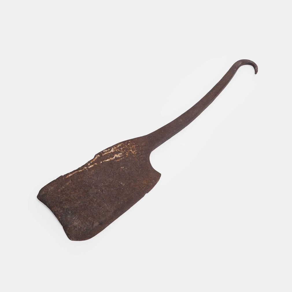 A whale flensing cleaver with a hook, 19th century, (1 of 2)