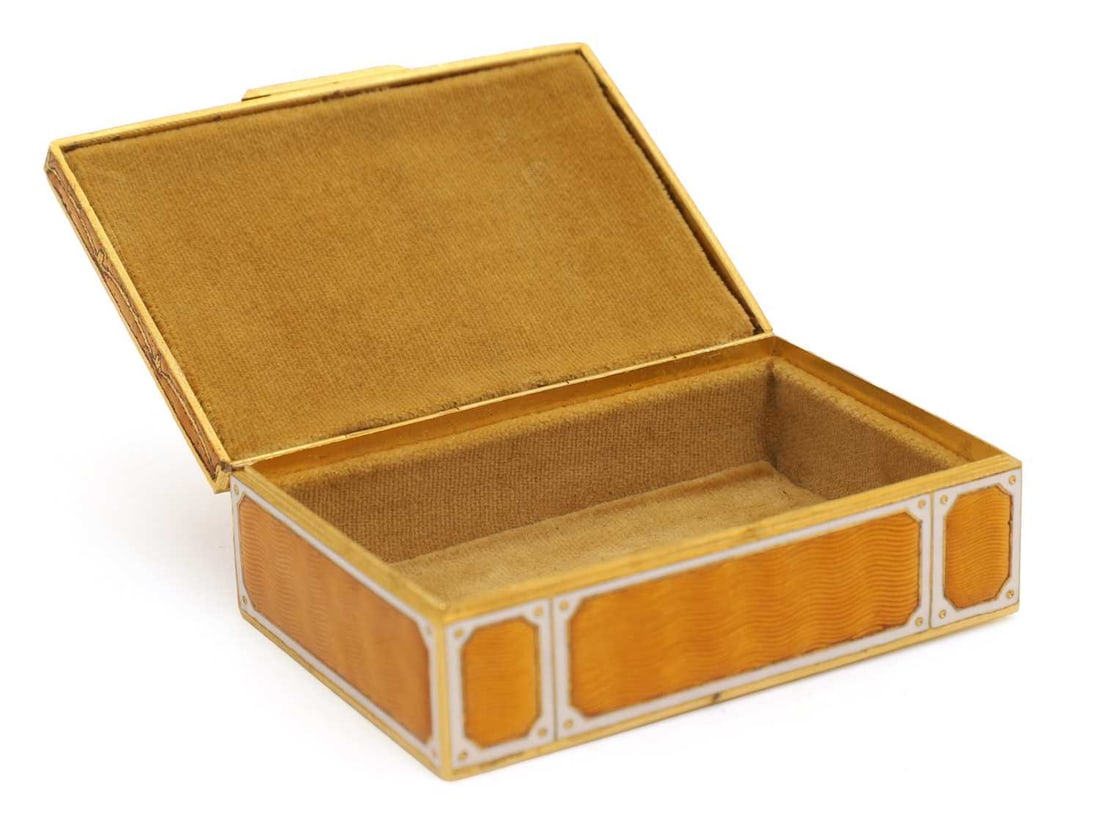 An Italian gilt brass and guilloché enamel box, 19th century, - 3