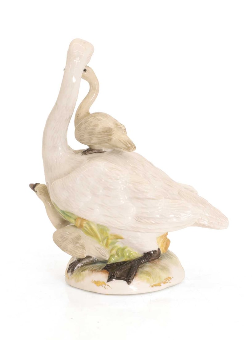 A Meissen swan and cygnet, circa 1860, - 2