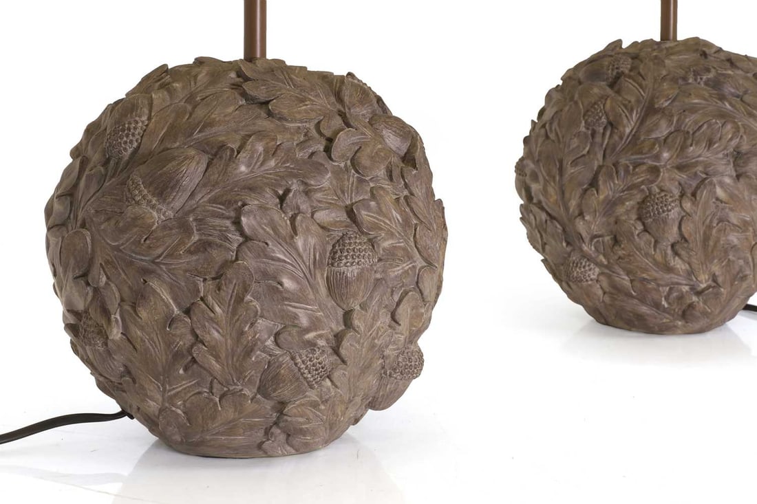 A pair of table lamps, of recent manufacture, - 2