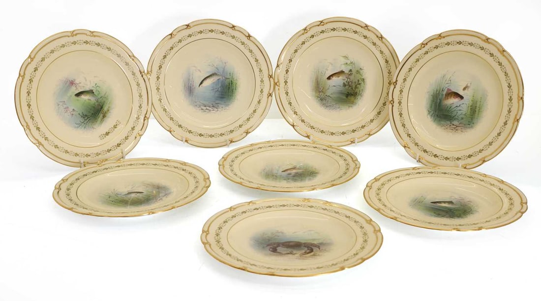 A set of twelve Spode porcelain cabinet plates, late 19th century, (1 of 1)