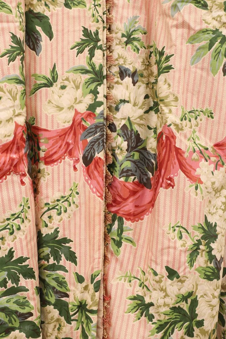 A pair of chintz curtains, - 2