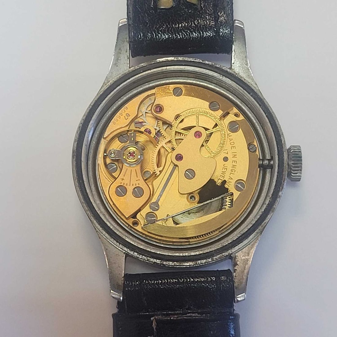 A Smiths W10 military mechanical wristwatch, circa 1967, - 3