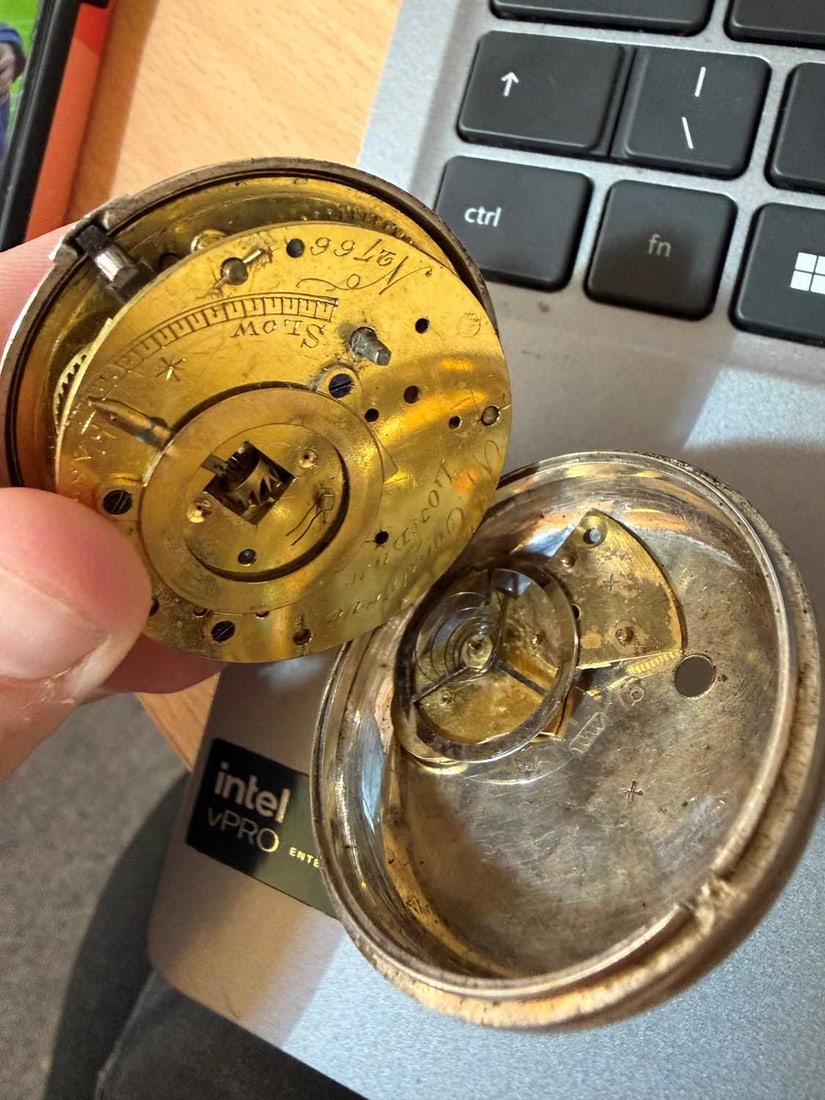A collection of pocket watches and a wristwatch, - 3
