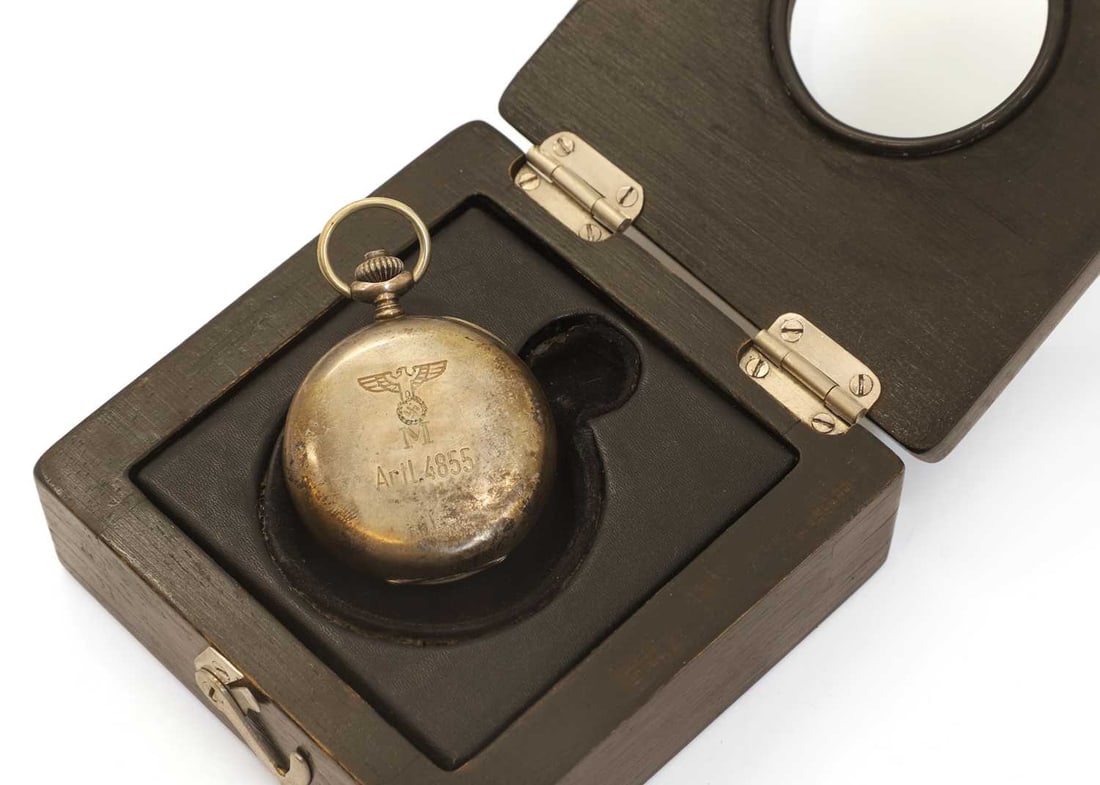 A WWII German Kriegsmarine Artillerietrager pocket watch or stopwatch, by Leonidas, - 3