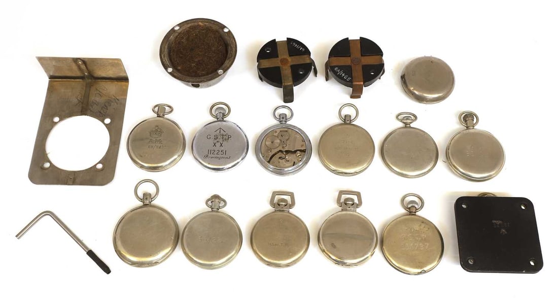 Twelve various military open face pocket watches and stop watches, most 1940s, - 2