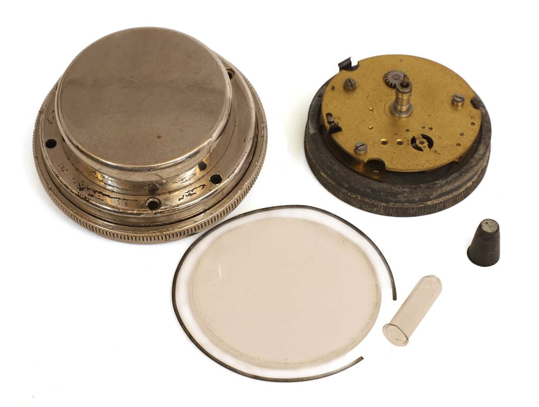 A German Luftwaffe aircraft (Borduhr) chronograph clock, by Junghans, - 2