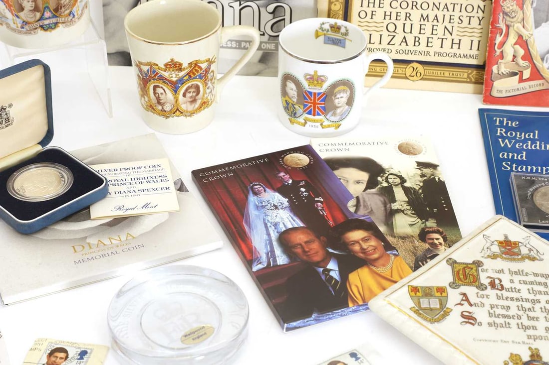 A group of Royal Ephemera, 20th century, - 3