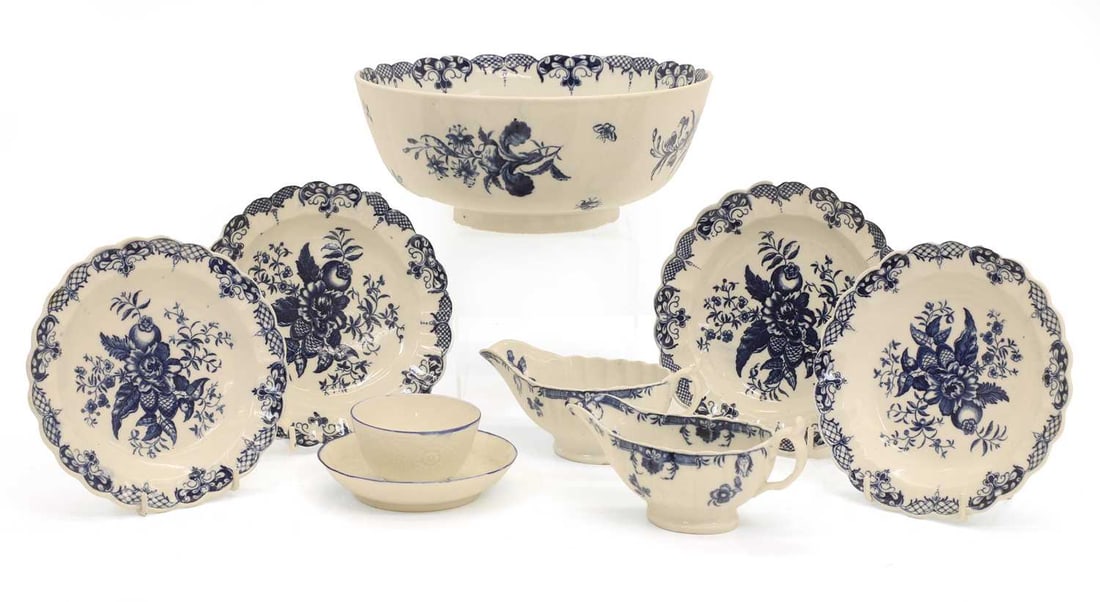 A collection of Caughley porcelain items, late 18th century, (1 of 1)