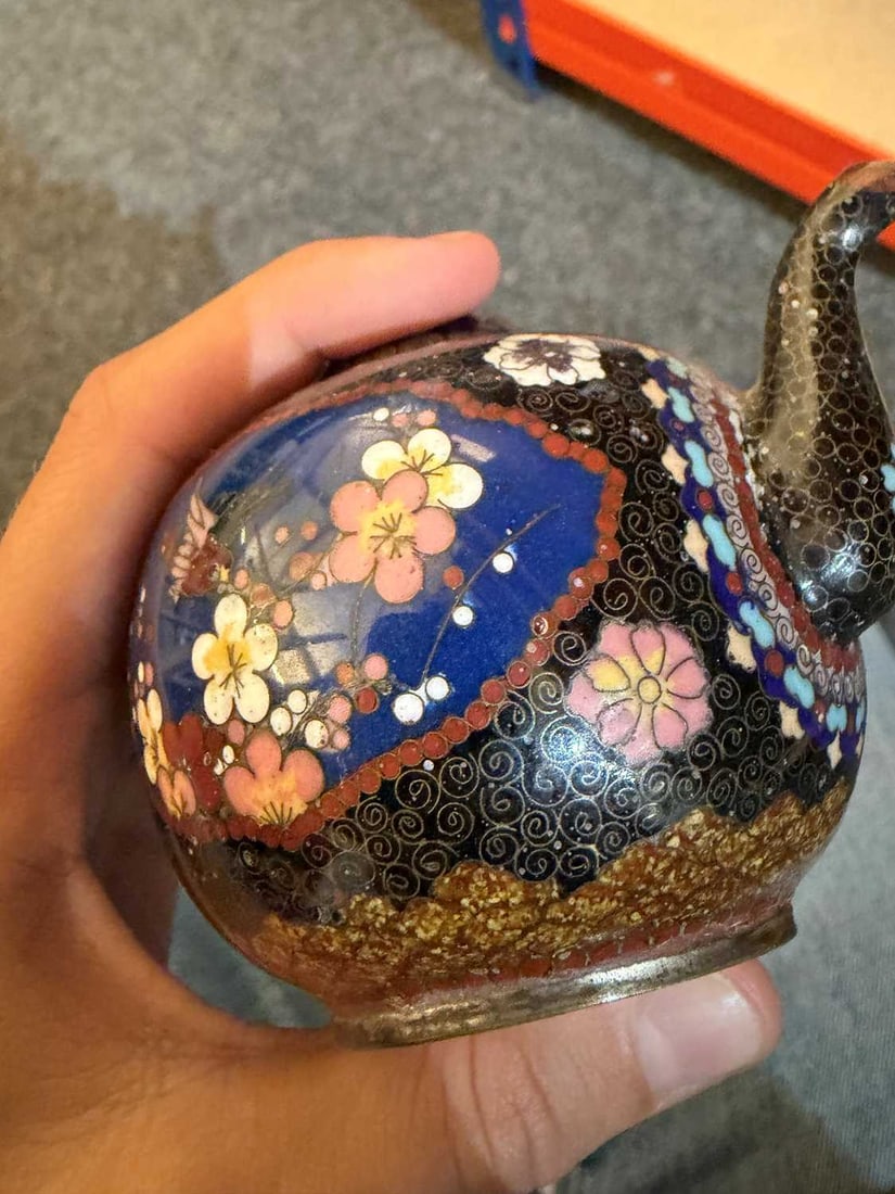 A collection of Chinese ceramics, - 2