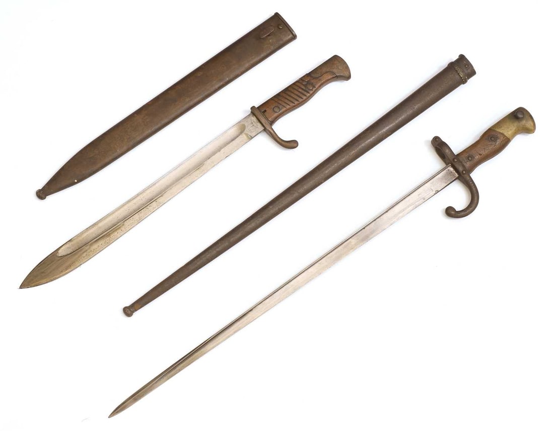 Two bayonets, (1 of 1)