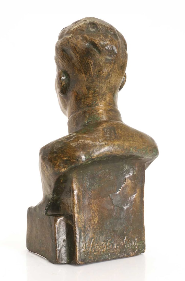 Russian School, 20th century Bust of Joseph Stalin - 3
