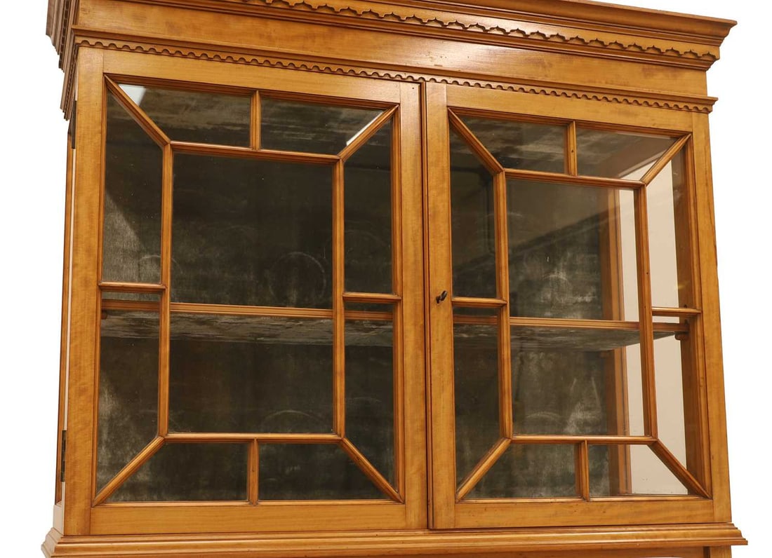 A late Victorian satinwood cabinet, early 20th century, - 2