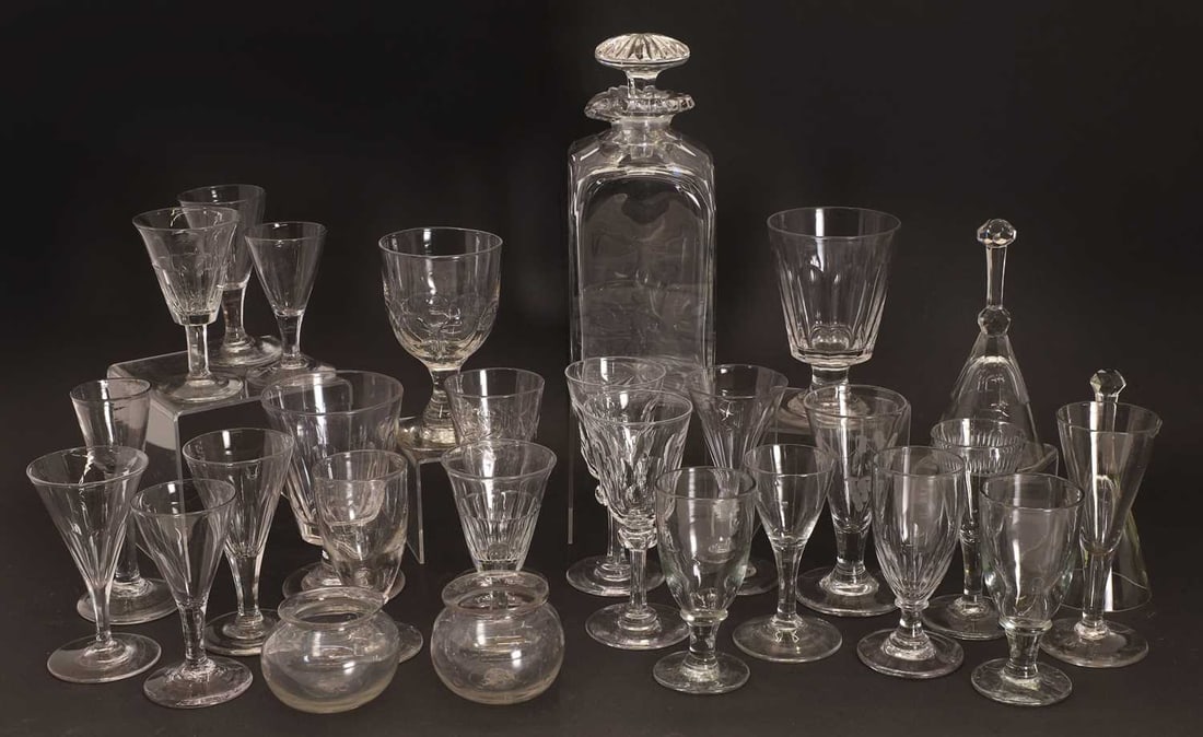 A collection of clear drinking glasses, 18th century /19th century, (1 of 1)