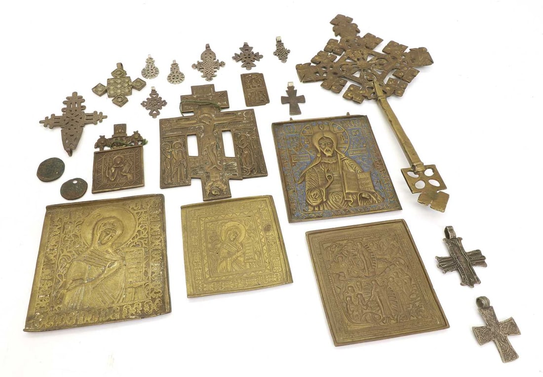 A collection of metal icons,: A collection of metal icons, to include a plaque of Christ Pantocrator, various crossed and smaller ornaments Largest icon, 11.2cm wide, 13.2cm high (qty.)