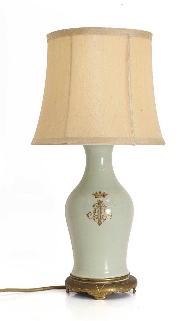 A celadon lamp, (1 of 1)