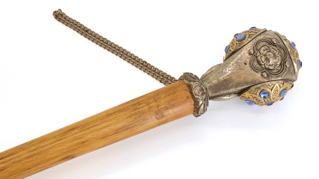 A bi-colour jewelled walking cane, early 20th century, - 2