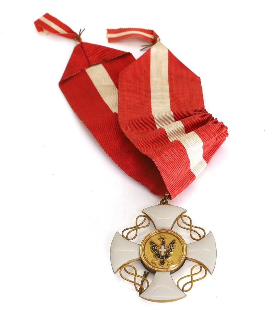 A Order of the Crown of Italy, Commander’s neck badge,: A Order of the Crown of Italy, Commander’s neck badge, gilt and enamel, unmarked, with a neck band 5.3cm diameter