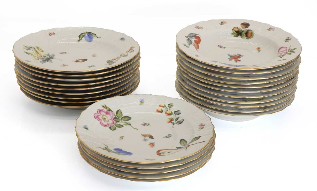 A Herend porcelain part dinner service, 20th century, - 2