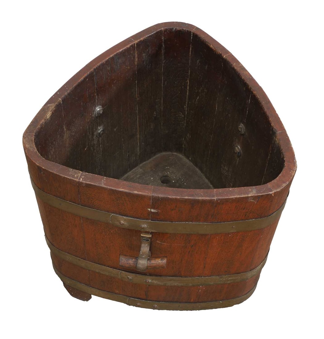 A teak log bucket, early 19th century, - 2