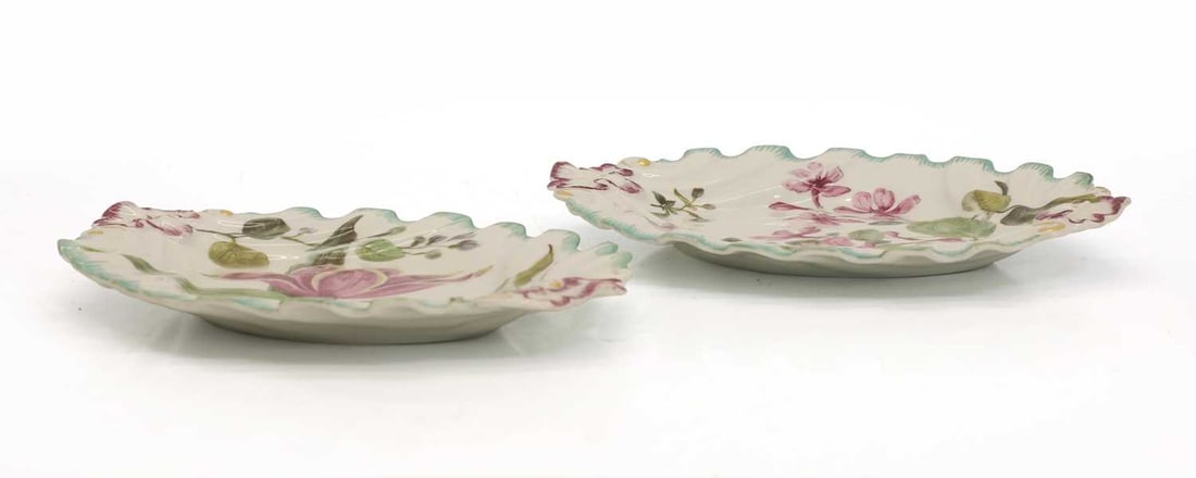 A pair of shaped moulded porcelain dishes, circa 1760, Chelsea or Derby, - 2