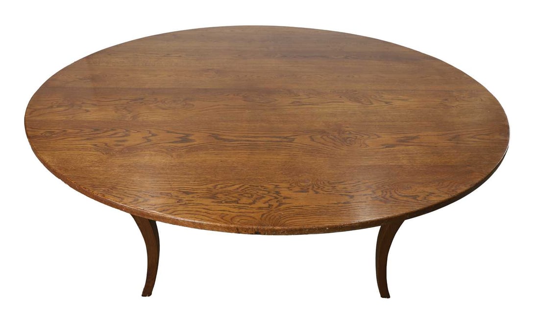 A French Farmhouse style oak round dining table, 19th century, - 2