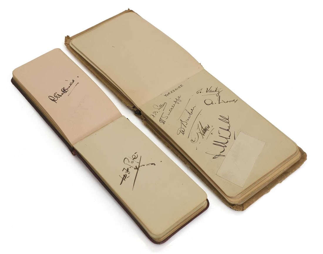 A collection of cricketing and other autographs, circa 1930-1933, - 3