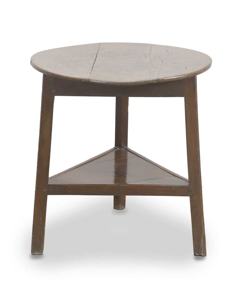 A George III oak two tier cricket table, (1 of 2)