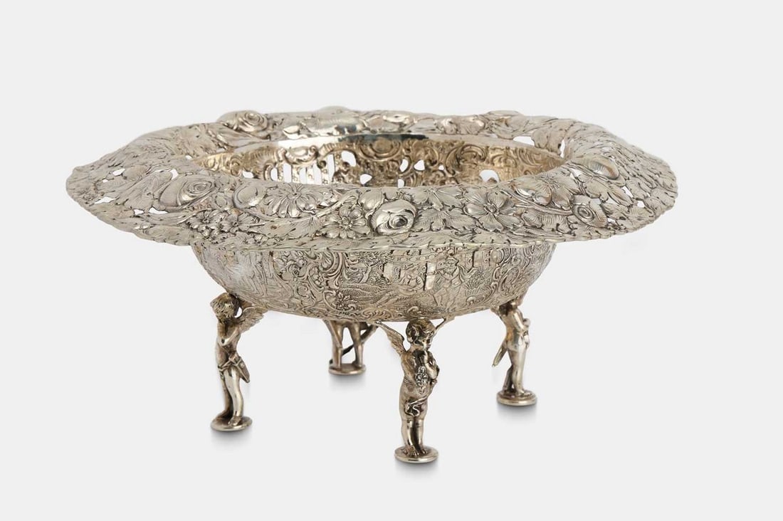 A silver footed bowl, late 19th/early 20th century, German, (1 of 3)